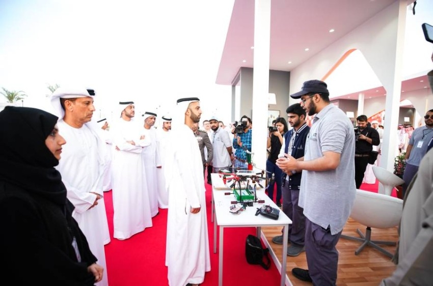 محمد بن سعود يفتتح مهرجان الكورنيش الابتكاري في رأس الخيمة