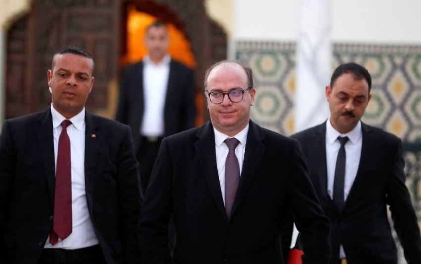 الفخفاخ يقدم تشكيلته الحكومية للرئيس التونسي بعد مفاوضات ماراثونية
