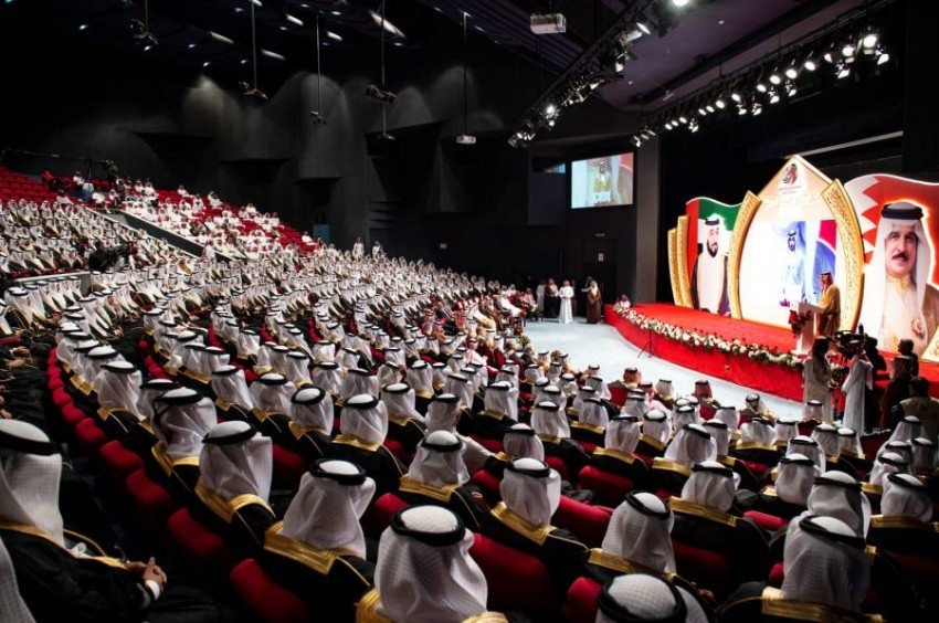 «خليفة الإنسانية» تنظم العرس الجماعي الـ9 بالبحرين