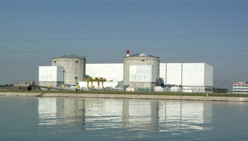 إغلاق  أقدم محطة طاقة نووية في فرنسا