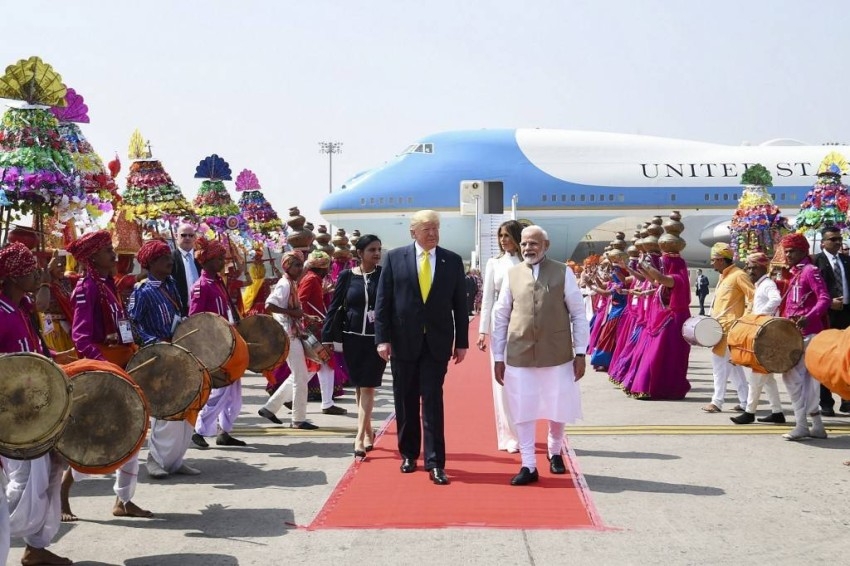 ما هي الأهداف الرئيسة وراء زيارة ترامب للهند؟