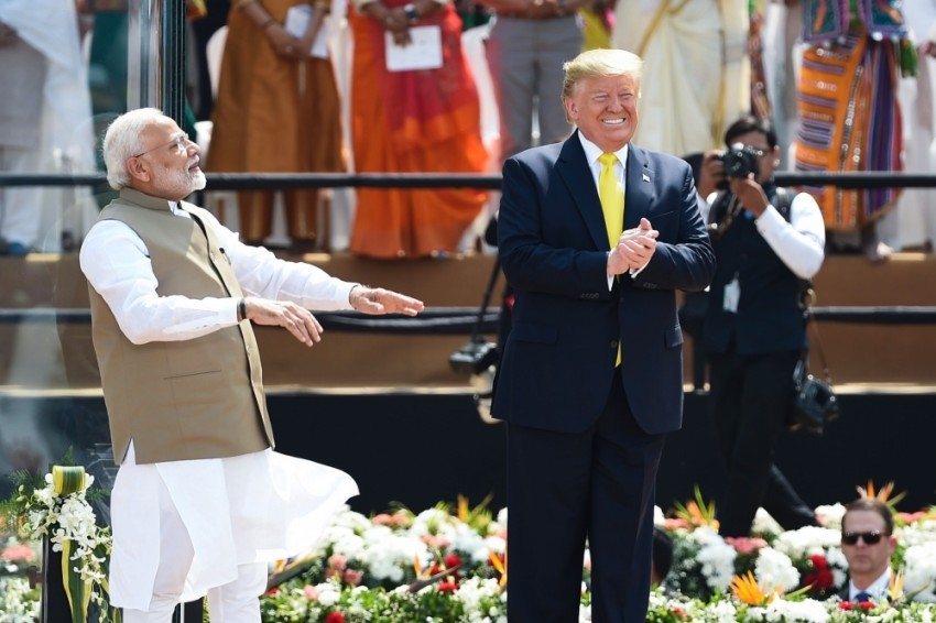 أمريكا تعقد اتفاقات دفاعية مع الهند بمليارات الدولارات