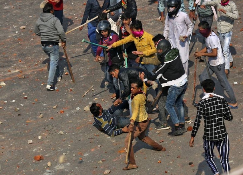 مقتل 5 أشخاص في اشتباكات بسبب قانون الجنسية في الهند