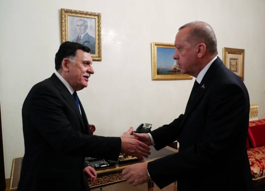 روسيا تتهم تركيا بمساعدة مقاتلين أجانب في العبور إلى ليبيا