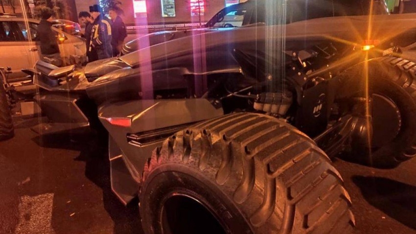 فيديو.. الشرطة الروسية تقبض على سيارة باتمان في موسكو