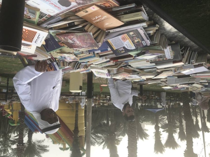 «مهرجان الكتب المستعملة» بالشارقة.. كنوز تحت الركام