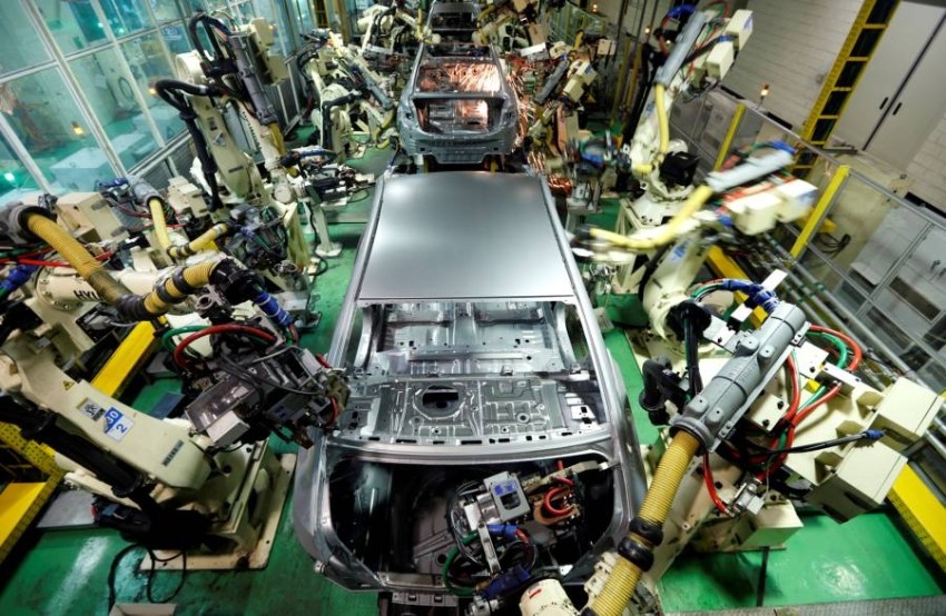 كورونا يضرب قطاع صناعة السيارات الكورية