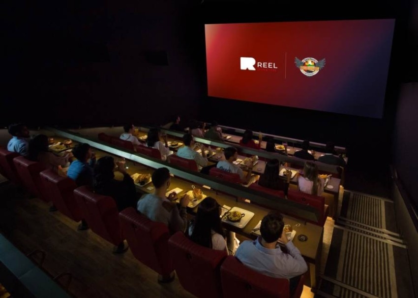 مخرجون وفنانون: دُور السينما تقزم الأفلام الإماراتية في صالات صغيرة وأوقات عرض غير جاذبة للجمهور