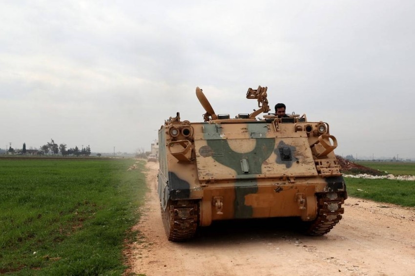 الجيش السوري يعلن إغلاق المجال الجوي في شمال البلاد