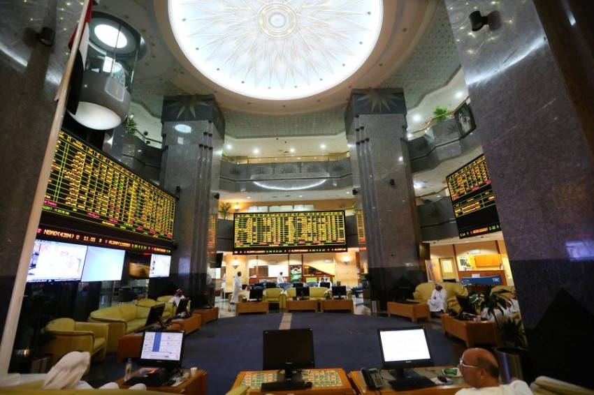 أسواق المال الإماراتية تفقد 29.8 مليار درهم بضغط ذعر "كورونا"