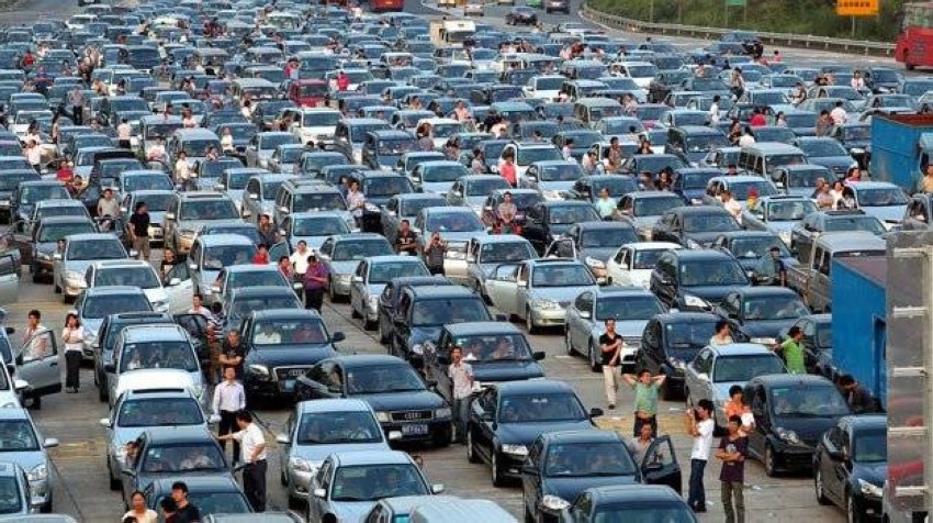 تراجع مبيعات السيارات في الصين بنسبة 80%