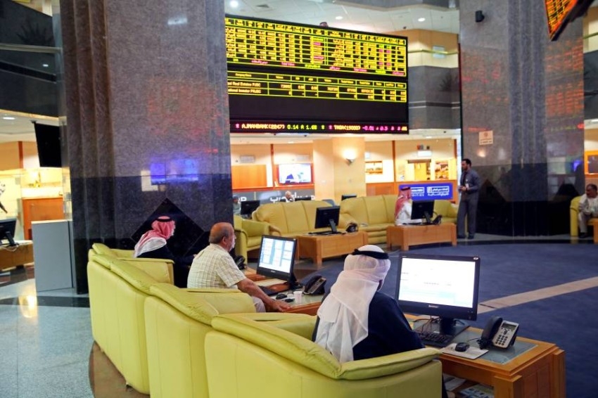 أسواق المال الإماراتية تتراجع 6% في التعاملات الصباحية