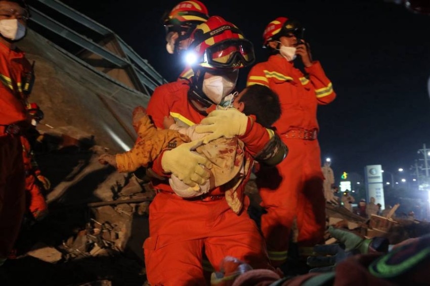 ارتفاع حصيلة ضحايا انهيار فندق الصين إلى 26 قتيلاً