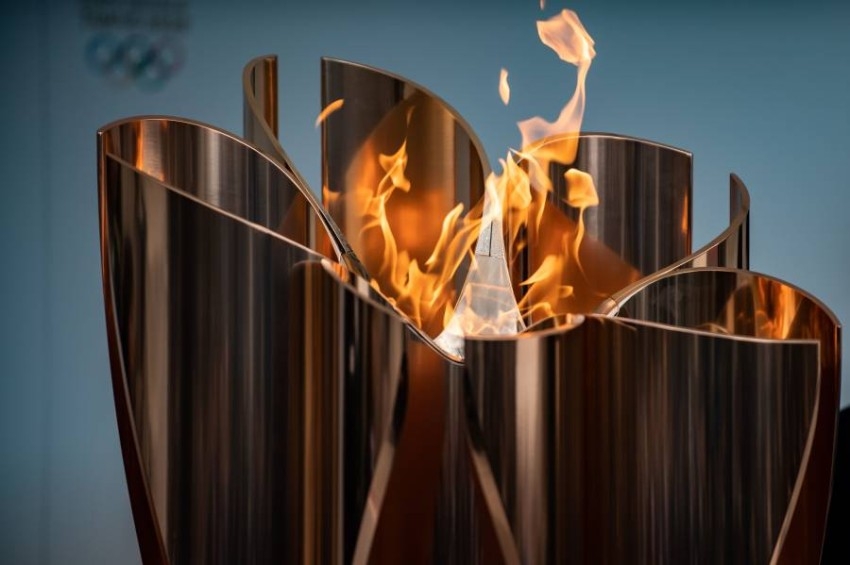 الشعلة الأولمبية تنطلق في اليابان بدون حاملها أو الجمهور