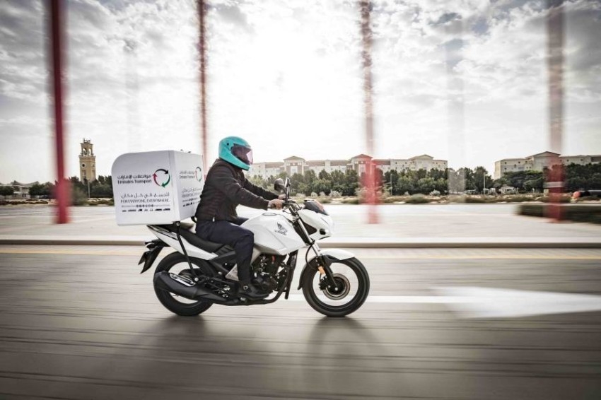 «مواصلات الإمارات»: 3800 شاحنة ومركبة ودراجة نارية لتوصيل الأغذية والطرود