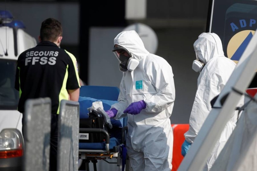 فرنسا تسجل 319 حالة وفاة بفيروس كورونا في 24 ساعة