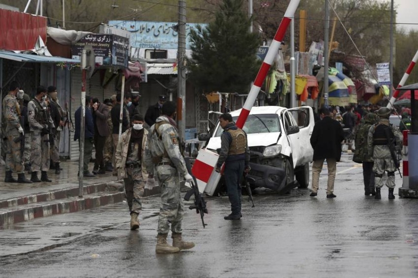 مقتل نحو 20 من قوات الأمن الأفغانية في هجومين لطالبان