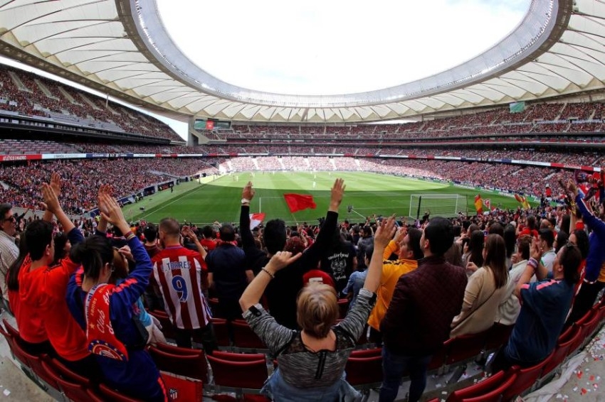 «كورونا» وراتب سيميوني وأقساط الملعب الجديد تؤزم وضع أتلتيكو مدريد المالي