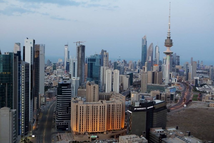 الكويت تسمح لمخالفي قانون الإقامة بالمغادرة دون دفع أي تكاليف