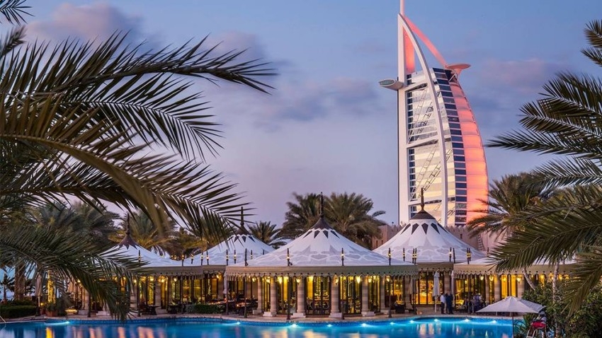 فنادق دبي تطالب بتخفيض إضافي مؤقت لرسوم الكهرباء والمياه