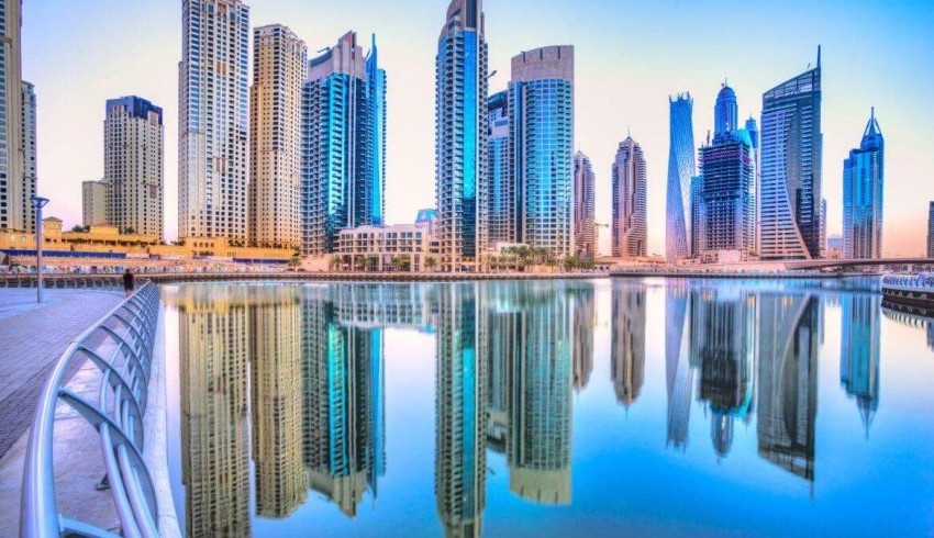 دبي تستضيف المسافرين العالقين وتوفر لهم إقامة ملائمة في فنادقها