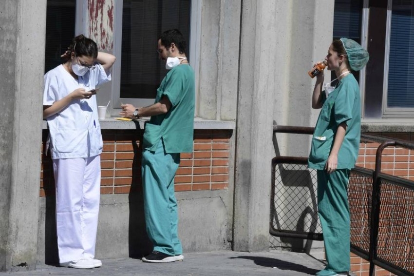 إسبانيا.. تراجع الوفيات بكورونا للمرة الأولى منذ 26 مارس