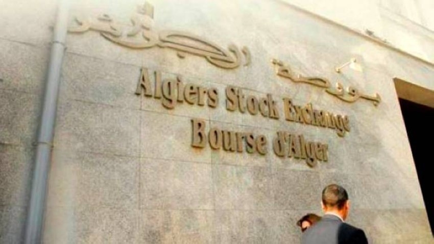 كورونا يوجِّه الحكومة الجزائرية لاستنزاف احتياطي الصرف أو الاستدانة الخارجية؟