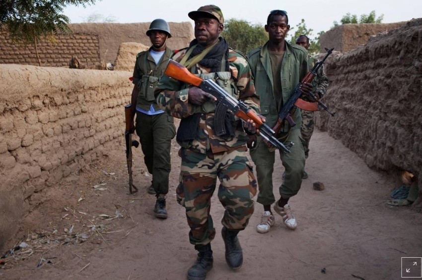 مقتل 20 عسكرياً بهجوم إرهابي في مالي
