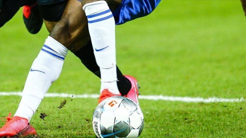 مختصون: التسرع في العودة إلى ملاعب كرة القدم خطر على اللاعبين والأندية
