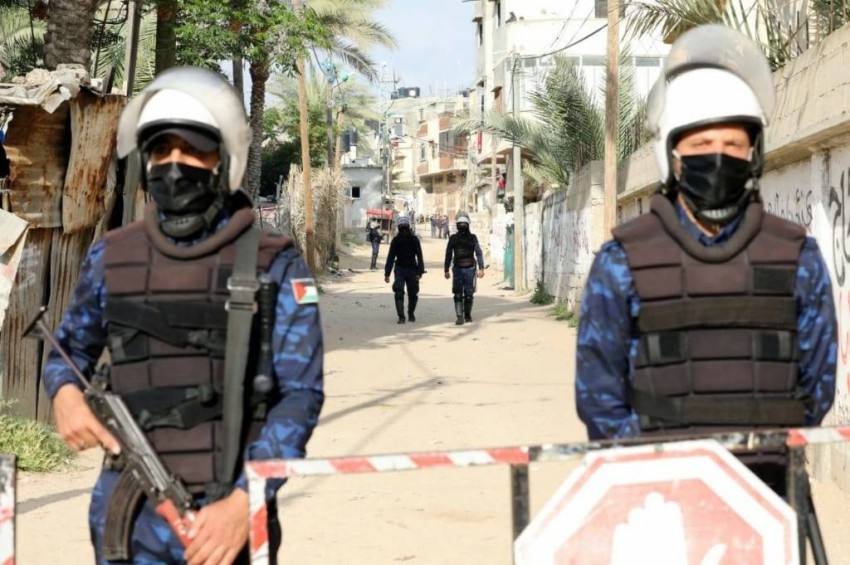 غزة.. مطاردة مثيرة لهارب من الحجر الصحي تقود الشرطة لمفاجأة غير متوقعة