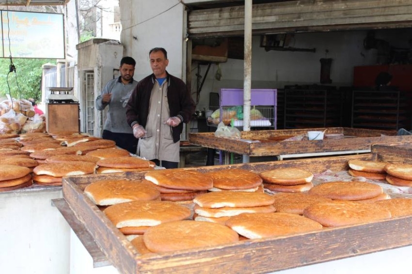 أكراد سوريا يقابلون موانع كورونا في رمضان بحلول منزلية