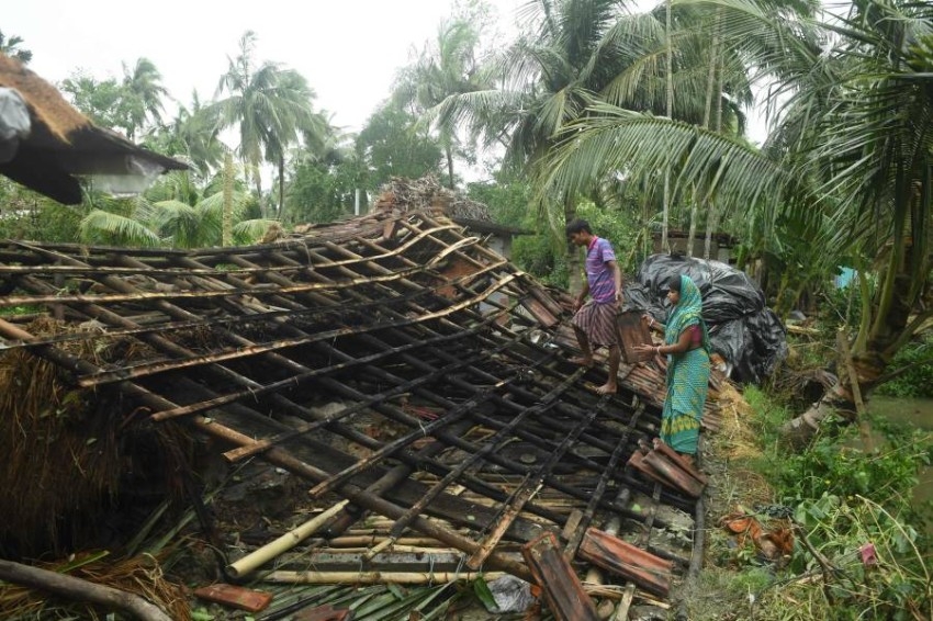 الإعصار أمفان يقتل عشرات الأشخاص في الهند وبنغلاديش