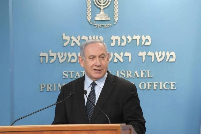 نتنياهو.. أول رئيس وزراء إسرائيلي في المنصب يمثل أمام محكمة