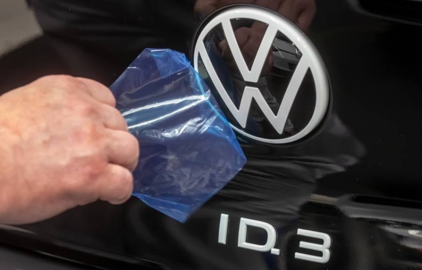 ألمانيا تلزم فولكسفاغن بتعويض عملاء سيارات الديزل
