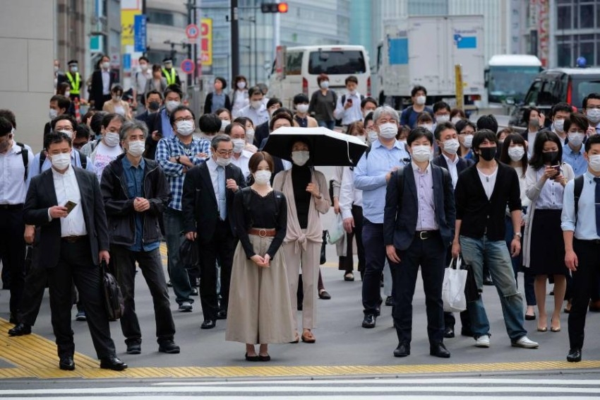 العالم يترقب تجربة اليابان في الخروج من إغلاق كورونا