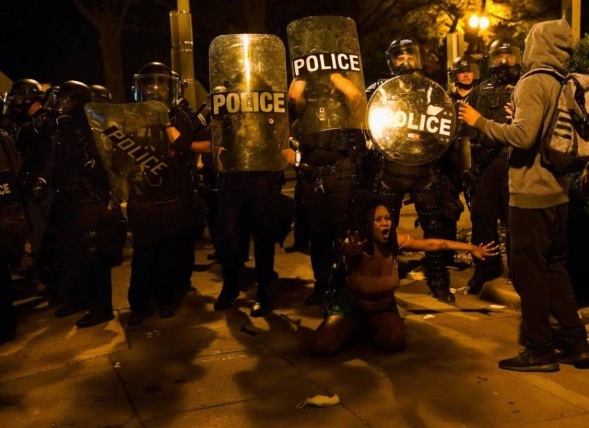 اعتقال نحو 1400 شخص في 17 مدينة أمريكية خلال الاحتجاجات