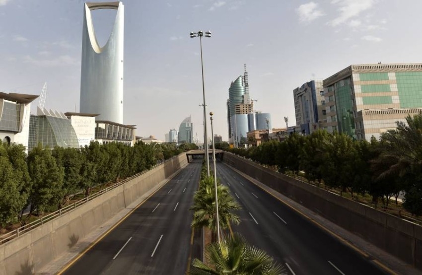 الاقتصاد السعودي يعود للعمل اليوم وسط إجراءات احترازية