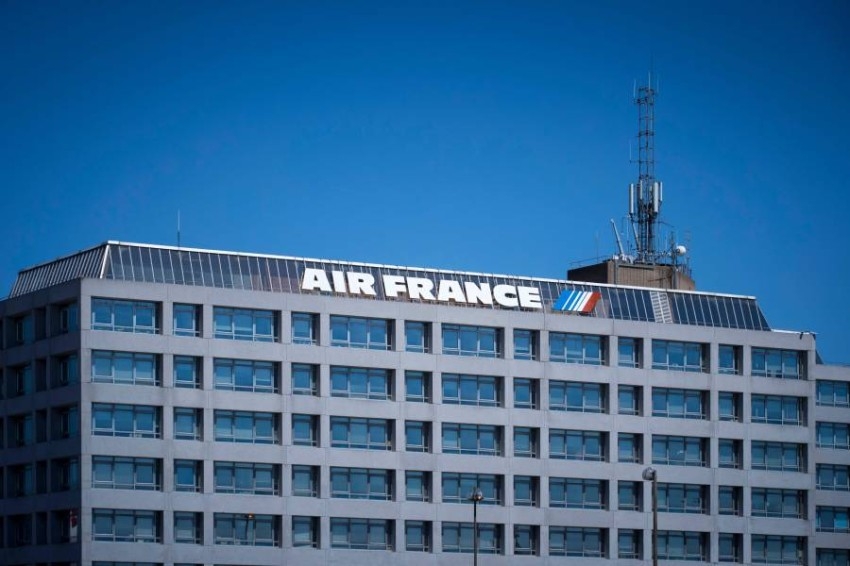 فرنسا تعتزم إقامة صندوق استثمار لقطاع الطيران
