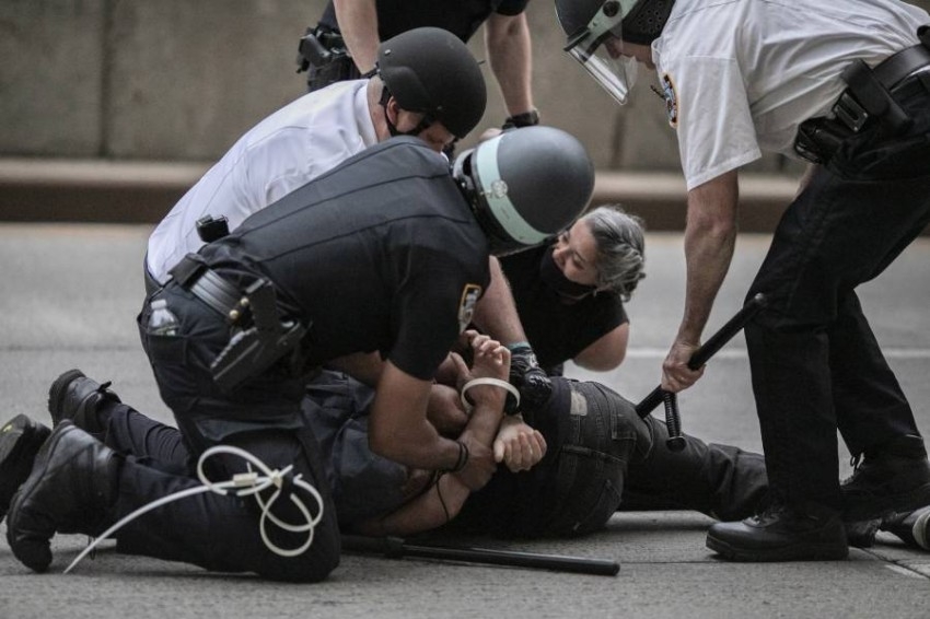 الشرطة الأمريكية تعتقل 9300 شخص منذ بدء الاحتجاجات بالبلاد