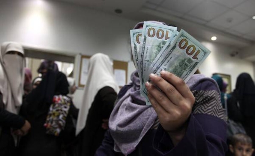 «منحة الانقسام».. أموال الدوحة تعمق الشقاق بين الفلسطينيين في غزة ورام الله