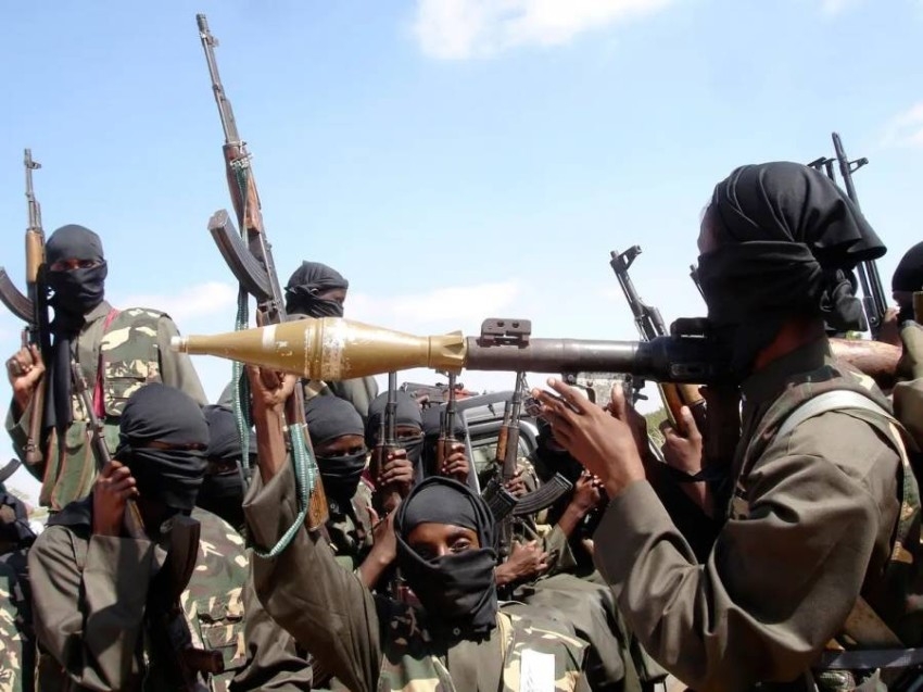 الجيش الصومالي يستعيد عدة مناطق من قبضة حركة «الشباب» الإرهابية