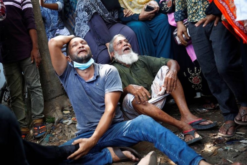 بنغلادش: غرق 29 شخصاً بعد انقلاب عبارة في نهر قرب العاصمة