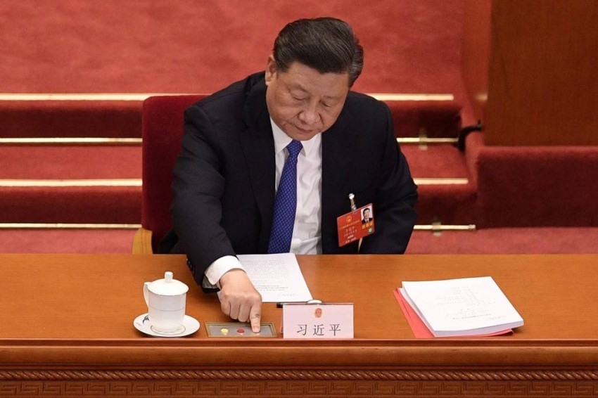 الصين تعتزم اتخاذ تدابير مضادة بعد حظر واشنطن لبيع المعدات العسكرية