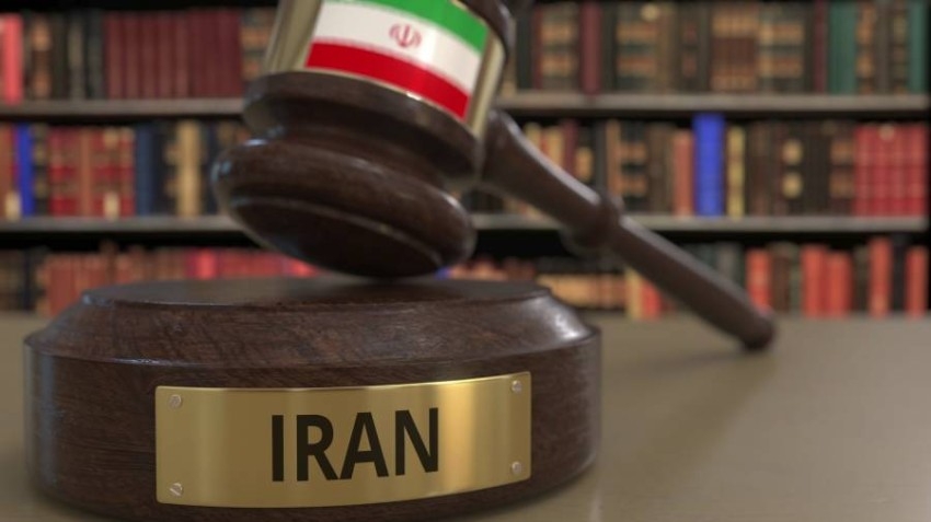 إيران تصدر حكماً بالإعدام على صحفي معارض للسلطات