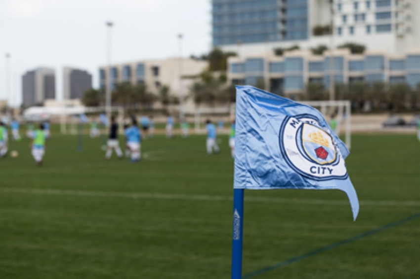 مدارس السيتي تطلق برنامجاً لتطوير مواهب الإمارات الكروية