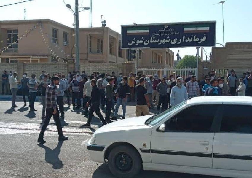 احتجاجات عمالية في إيران لدفع الرواتب والإفراج عن المعتقلين