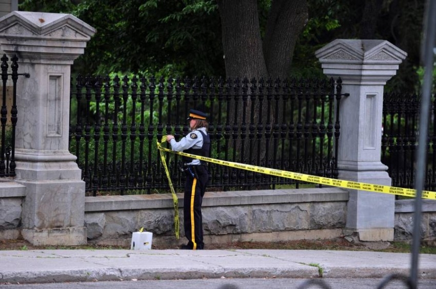 القبض على رجل مسلح قرب مقر إقامة رئيس الوزراء الكندي
