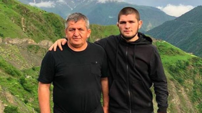 وفاة والد الروسي نورمحمدوف بسبب فيروس «كوفيد-19»