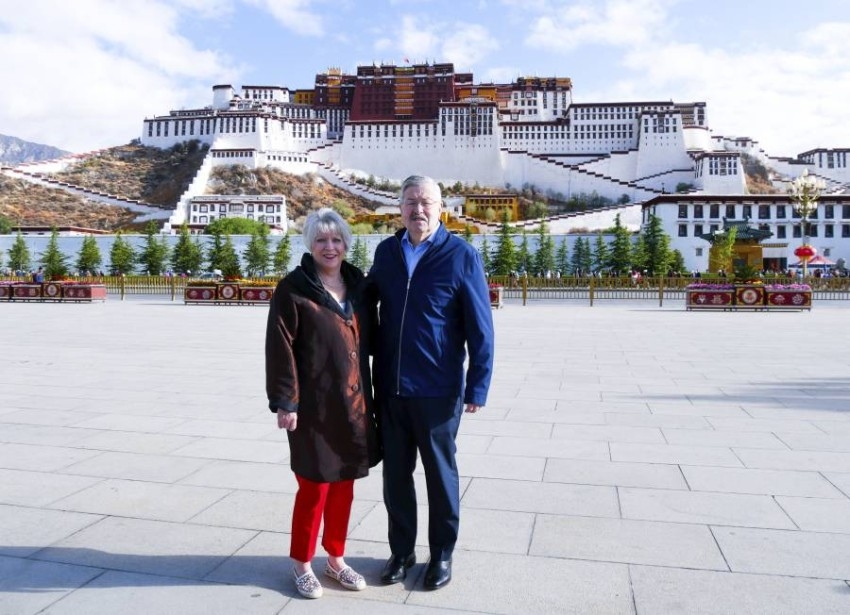 بكين تفرض عقوبات على مسؤولين أمريكيين بسبب موقف واشنطن بشأن التيبت