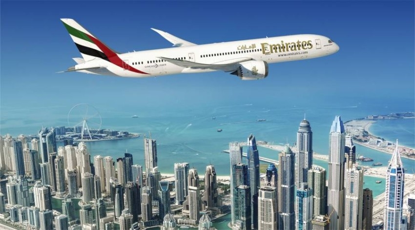 ناقلات دبي تفرد أجنحتها فوق سماء 82 وجهة
